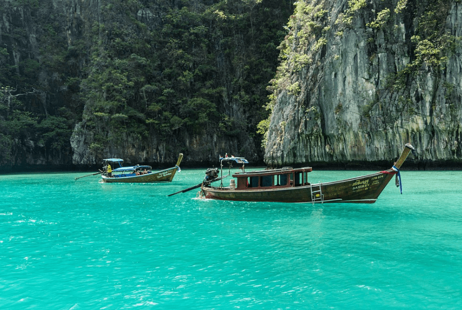 Private Boat Trip to Phi Phi Island
